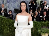 Katy Perry exige más de USD 5 millones por gastos legales
