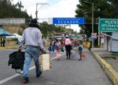 La caída del intercambio comercial impacta a transportistas, comerciantes y sectores productivos en la frontera.