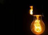 El corte de luz preocupa a los moradores del sur.
