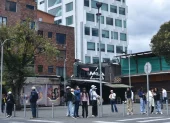 Todos los jueves se colocarán mesas afuera de la Tienda Quito, en la Plaza Foch, para intecambiar cromo del álbum del mundial.