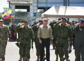 Loffredo defendió el toque de queda y habló de “conflicto bélico” en Ecuador.