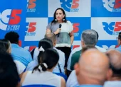 Gabriela Rivadeneira es la presidenta del movimiento Revolución Ciudadana.