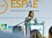 Adriana Amaya, investigadora y profesora de Espae, presenta los resultados del estudio de emprendimiento, GEM 2025.
