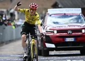 El danés Jonas Vingegaard dejó, este 15 de mayo, clara su candidatura al título del Giro de Italia 2026