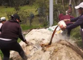 Agricultores son capacitados por el Ministerio de Agricultura para producir bioinsumos ante el alza de precios de los fertilizantes.