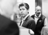 El CEO de OpenAI, Sam Altman durante su comparecencia en el Edificio Federal onald V. Dellums de Oakland, California