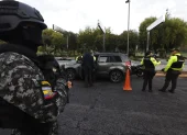 Policía. La mañana de ayer, último día del toque de queda, se desplegó un operativo en la avenida de los Shyris.