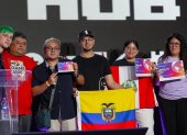 Los creadore de Rongú al rceibir el primer lugar en la categoría Best Game LATAM.