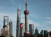 China ha aprovechado el caos de la guerra Irán, Israel y EE.UU. para presentarse como una fuerza de estabilidad y fortalecer su posición internacional sin realizar concesiones importantes.