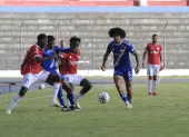 Emelec quedó fuera de la Copa Ecuador tras perder en penales ante Daquilema.