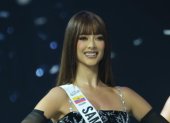 Samantha Quenedit en su primera pasarela en el Miss Grand International All Stars.