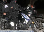Imagen de referencia. Seis policías fueron procesados por agredir a un grupo de 12 personas, luego de las celebraciones de fiestas de Quito en diciembre de 2023.