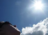 Google alerta calor extremo en Ecuador, 23 mayo 2026, por alta radiación y temperaturas elevadas