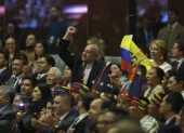 Varios ciudadanos fueron invitados para ser parte del acto en la Asamblea Nacional.