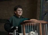 HBO Max presentó imágenes inéditas de la adaptación televisiva de Harry Potter, basada en la obra de J.K. Rowling.