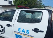 Sujeto lanzó piedras a camioneta de Segura EP en La Trinitaria.