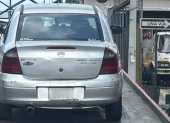 Personal de la ATM trasladó en grúa al vehículo retenido por acumular más de $31.000 en multas de tránsito.