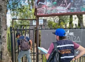 Clausura de glampings en Puembo por parte de la AMC en zona de riesgo junto a la quebrada El Chiche.