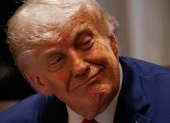 El presidente estadounidense Donald Trump en una reunión de gabinete en la Sala del Gabinete de la Casa Blanca en Washington, DC, EE. UU., el 27 de mayo de 2026.