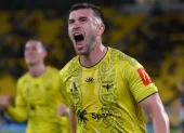 Tim Payne, defensa del Wellington Phoenix y convocado de Nueva Zelanda para el Mundial 2026, se volvió viral tras una campaña en redes sociales.