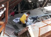 Ante la falta de control en el Multicomercio, habitantes de calle y consumidores de droga ingresan a robar y dormir.