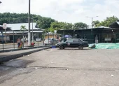 El asesinato se cometió en uno de los andenes del mercado municipal Montebello, ubicado en el noroeste de Guayaquil.