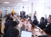 Representantes de gremios odontológicos expusieron en la Asamblea la crisis laboral que enfrenta el sector.