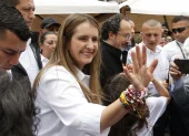 La candidata de derecha, Paloma Valencia, votó en la tarde en Bogotá.