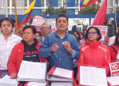 Geovanni Atarihuana, director de Unidad Popular, presentó las afiliaciones.