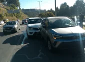 La mañana de este 1 de junio de 2026, dos autos se impactaron en la Ruta Viva.