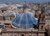 Vista general de la cúpula de la Iglesia de las Escuelas Pías, galardonada en los Premios Europa Nostra, tras una compleja intervención con más de 35.000 tejas.
