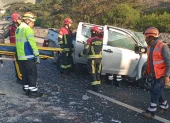 En el sector Balcón de Guayllabamba, se impactaron tres vehículos pequeños y una volqueta.