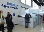 En las oficinas de la Epmaps se atienden reclamos de los usuarios por la tasa de recolección de basura.