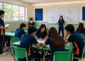 El trabajo colaborativo, los consejos estudiantiles y las actividades extracurriculares permiten que los estudiantes practiquen el liderazgo desde edades tempranas.
