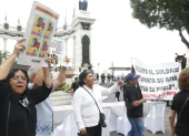 Caso. Los Cuatro NIños de las Malvinas ha conmovido a el Ecuador.