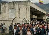 Ambiente electoral en la frontera colombo-ecuatoriana bajo la mirada atenta de los medios y la ciudadanía.