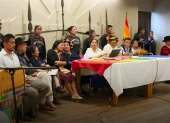Integrantes de organizaciones indígenas rechazan el desalojo denunciado en la comunidad ancestral Tzawata Ila Chukapi, en Napo.