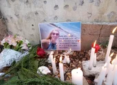 En la comuna Manglaralto, en Santa Elena, ciudadanos rindieron homenaje a la activista polaca Monika Silva.