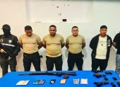 Alias Sampayo fue capturado cuando tres policías que servían en Puerto Bolívar le daban custodia.