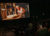 Al Cine MZ14 acuden alumnos y la ciudadanía en general. Está ubicado en la UArtes, en 9 de Octubre y Panamá.
