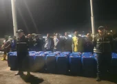 Los 13 sospechosos fueron detenidos en flagrancia y serán procesados por el presunto tráfico ilegal de combustibles.