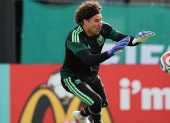Mundial 2026: Guillermo 'Memo' Ochoa, uno de los arqueros de México.