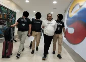 Funcionarios de Migración cobraban hasta $10.000 por facilitar salidas a EE.UU. y Europa.