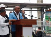 Luis Arroyo, padre de dos de los niños fallecidos en el Caso Las Malvinas, pronunció palabras de perdón para los militares, en el acto de disculpas públicas por la muerte de los menores de edad.