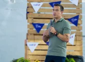 Daniel Noboa reduce gabinete a 10 ministerios en Ecuador mediante decretos ejecutivos en junio 2026.