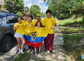 Integrantes de la familia ecuatoriana durante su viaje de 16 horas por carretera hacia el Mundial 2026.