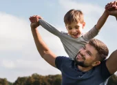 Conocer la historia de un padre también fortalece el vínculo familiar