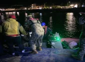 Una llamada al ECU911 permitió salvar a pescador mordido por un tiburón.