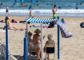 Vista de la playa de La Zurriola de San Sebastián el 18 de junio de 2026.