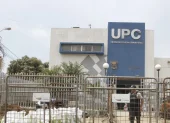 Un UPC visto desde afuera.